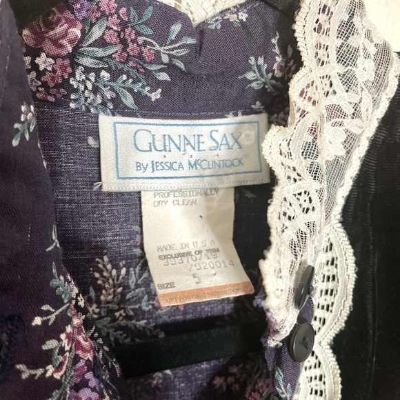 Vintage 70’s/80’s Gunne Sax Floral Midi Prarie Dress - Picture 7 of 9